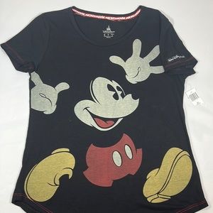 NWT Disney Mickey Mouse Women’s Short Sleeve Tshirt Size M
